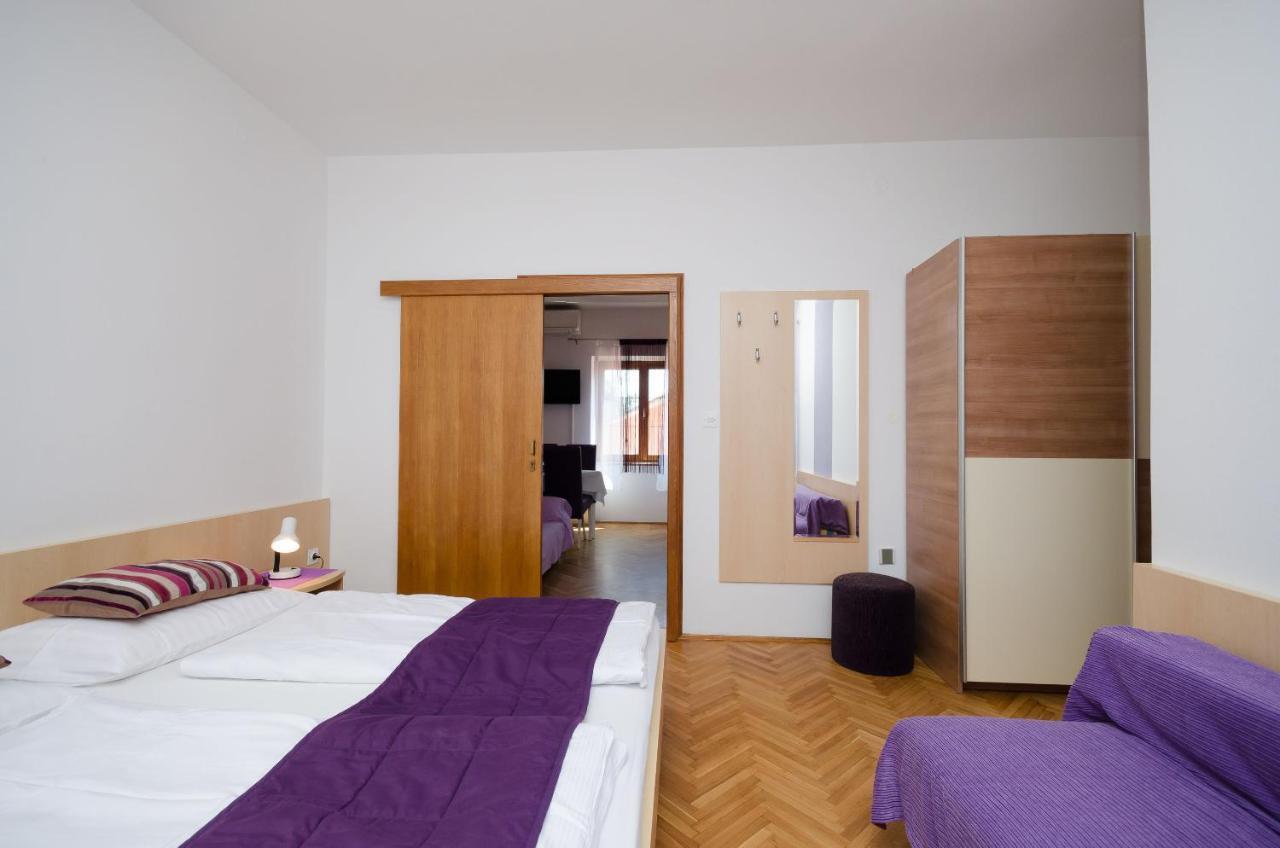 Apartments Mirjana B Lopar Buitenkant foto