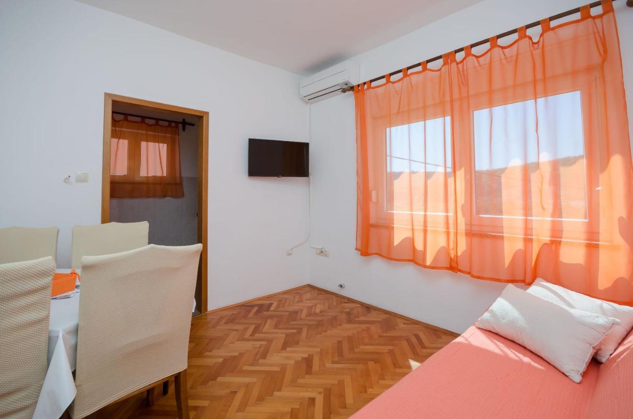 Apartments Mirjana B Lopar Buitenkant foto